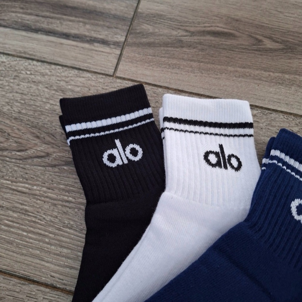 Alo Throwback socks 3 pairs brand new - Picture 2 of 3